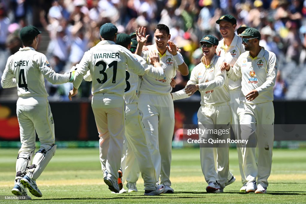 Australia v England - 3rd Test: Day 3