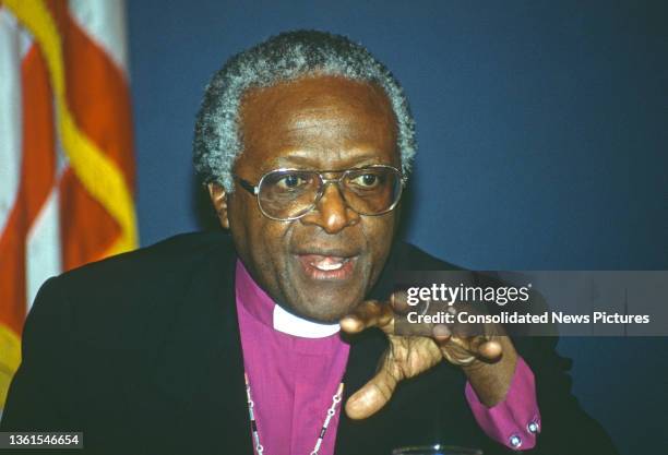 South African religious leader and anti-apartheid activist Bishop Desmond Tutu attends a National Press Club luncheon, Washington DC, May 11, 1988.