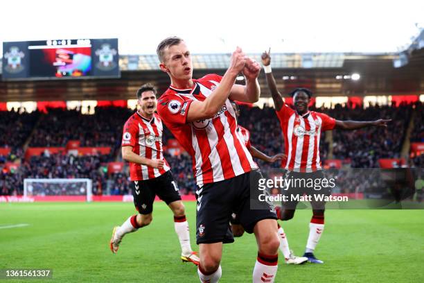 James Ward-Prowse of Southampton celebrates after opening the scoring during the Premier League match between Southampton and Tottenham Hotspur at St...