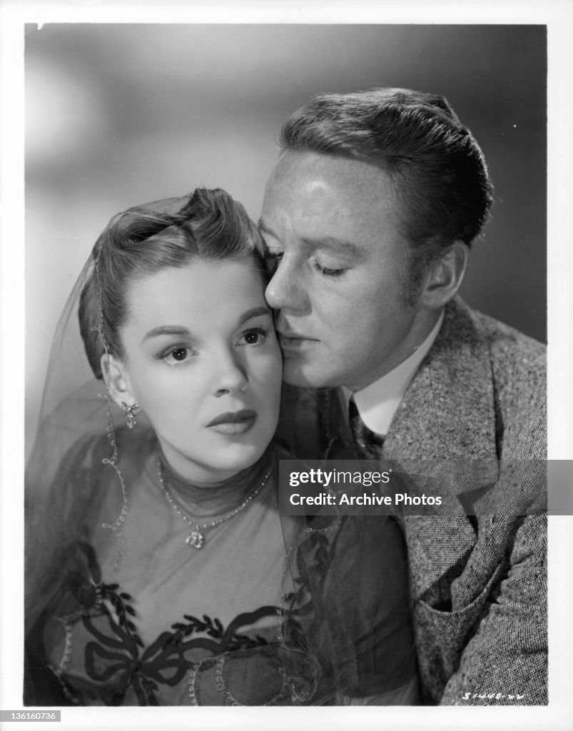 Judy Garland In 'In The Good Old Summertime'
