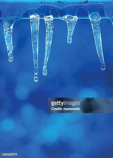 icicles before defocused background - icicle macro stock pictures, royalty-free photos & images