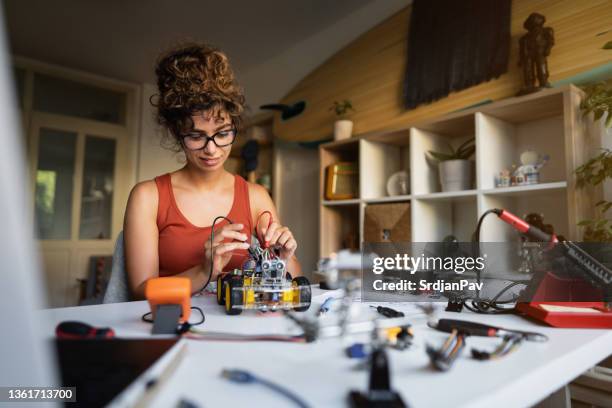 Autonomy Engineer 1,552 Autonomous Vehicle Tech Engineers Stock Photos, High-Res Pictures ...