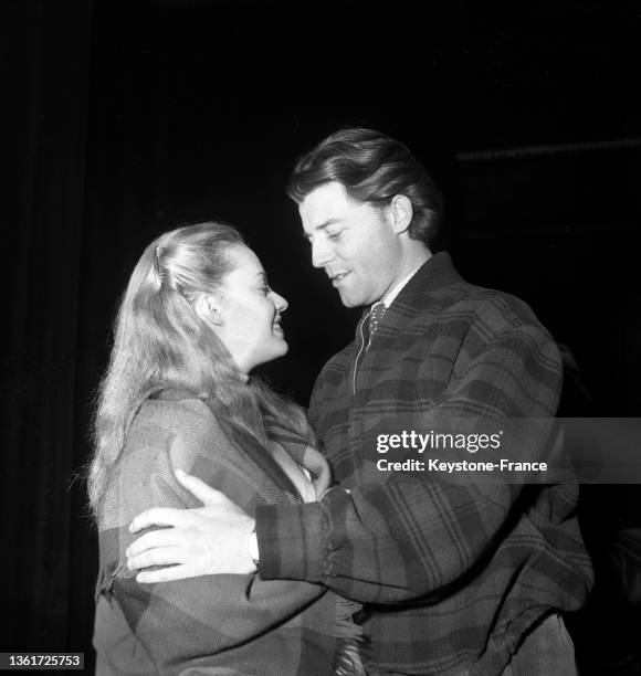 Les acteurs Gérard Philippe et Jeanne Moreau répètent la pièce de Jean Vilar "Le Prince de Hambourg", le 18 février 1952.