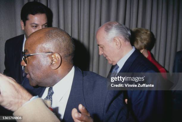 Russian politician Mikhail Gorbachev, former President of the Soviet Union, among people attends the 4th Environmental Media Awards, held at CBS...