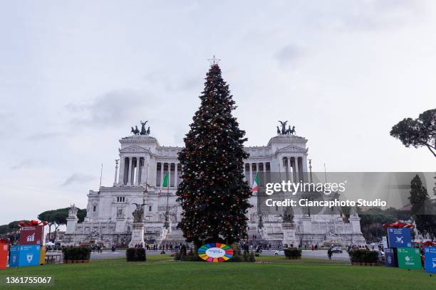 Christmas tree, in front of the Altar of the Fatherland, in Piazza Venezia on December 29, 2021 in Rome, Italy. Italy registered 78,313 new covid...