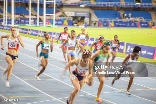 Several athletes from Chile, Brazil, Colombia, Ecuador, Dominican Republic and others participate in an Athletism event during the 2021 Junior Pan...