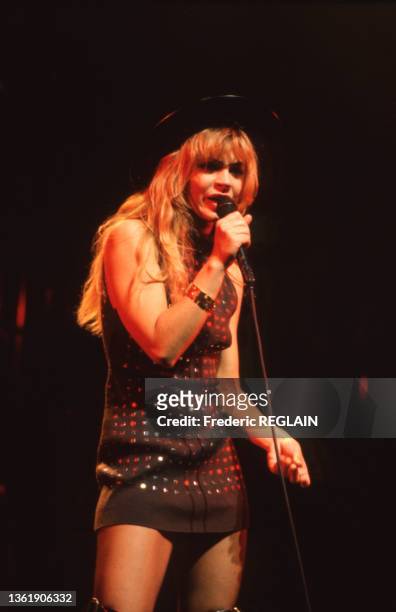 Muriel Moreno du groupe Niagara en concert à l'Olympia de Paris le 10 mars 1987.