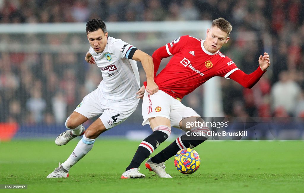 Manchester United v Burnley - Premier League