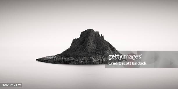 thatcher rock - esposizione lunga foto e immagini stock