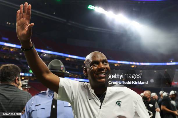 Head coach Mel Tucker of the Michigan State Spartans reacts after defeating the Pittsburgh Panthers in the Chick-Fil-A Peach Bowl at Mercedes-Benz...