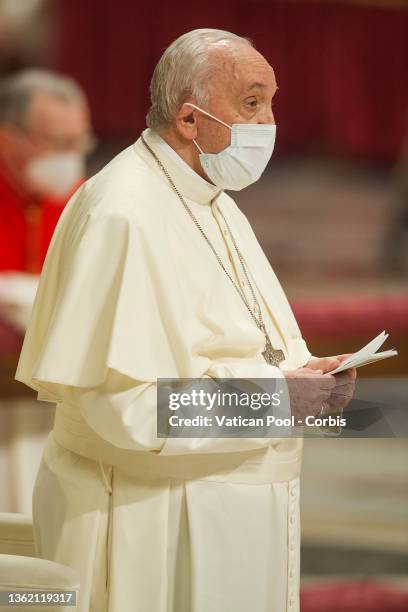 Pope With Mask Pope Mask Photos and Premium High Res Pictures - Getty Images