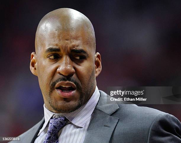 Head coach Corliss Williamson of the Central Arkansas Bears watches his team take on the UNLV Rebels at the Thomas & Mack Center December 28, 2011 in...