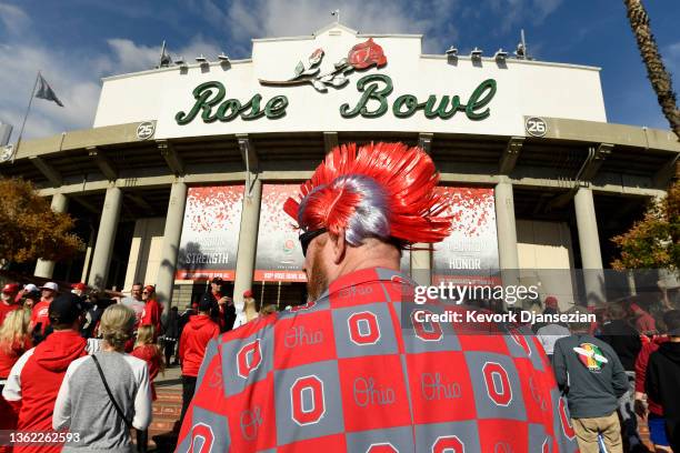 Ohio State Buckeyes fan outside of the stadium prior to the game against the Utah Utes at Rose Bowl Stadium on January 01, 2022 in Pasadena,...