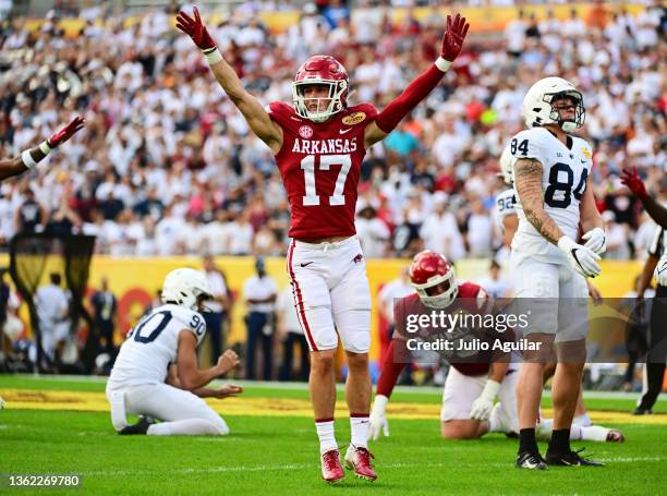 Arkansas Razorbacks High Kick Arkansas Razorbacks Football Bowl Photos and Premium High Res Pictures ...