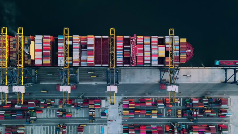 228 Container Ship Turning Stock Videos, Footage, & 4K Video Clips ...