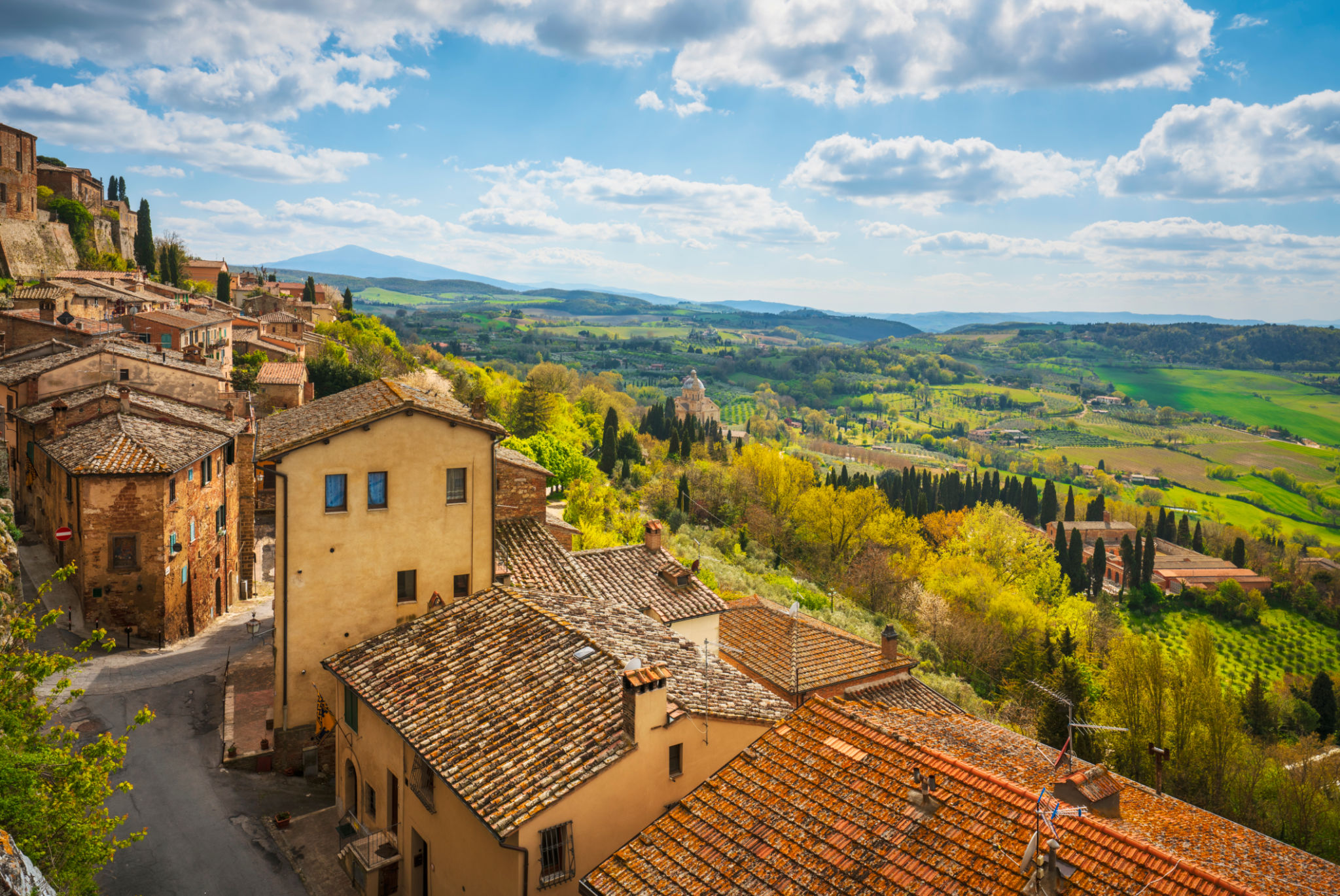 montepulciano streets
