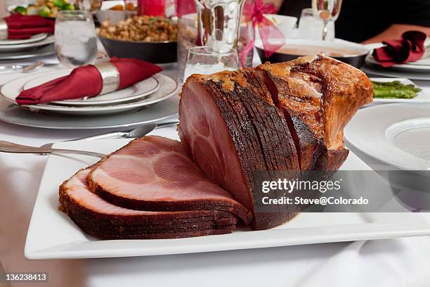 spiral cut ham - spiral ham stock pictures, royalty-free photos & images