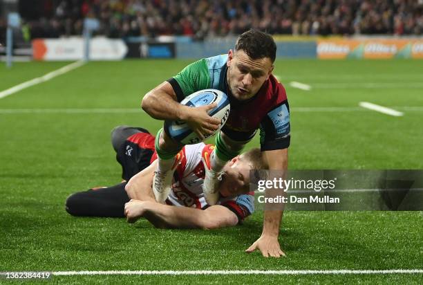 Danny Care of Harlequins scores his side's second try during the Gallagher Premiership Rugby match between Gloucester Rugby and Harlequins at...