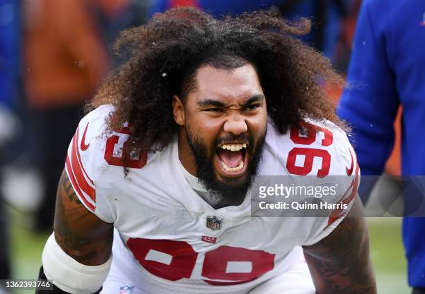Leonard Williams of the New York Giants reacts before the game against the Chicago Bears at Soldier Field on January 02, 2022 in Chicago, Illinois.