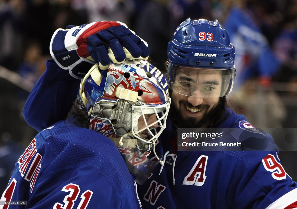 Tampa Bay Lightning v New York Rangers