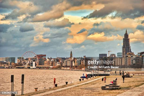 panoramic view of antwerp city the capital of diamond - belgische kustlijn stockfoto's en -beelden