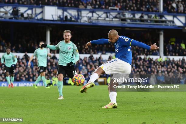 Salomon Rondon of Everton with a chance on goal during the Premier League match between Everton and Brighton & Hove Albion at Goodison Park on...