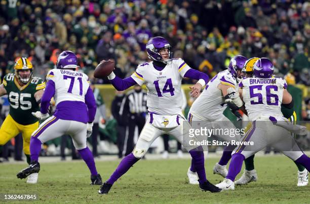 Quarterback Sean Mannion of the Minnesota Vikings passes during the 3rd quarter of the game against the Green Bay Packers at Lambeau Field on January...
