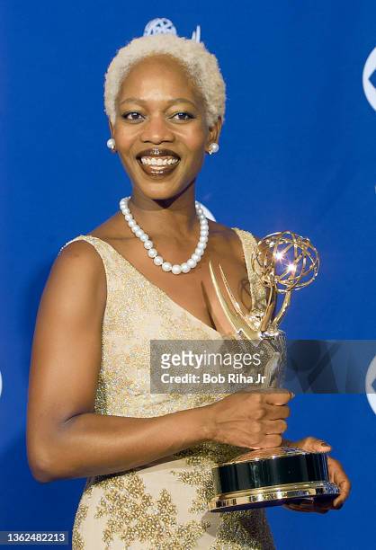 Emmy Winner Alfre Woodard backstage at the Emmy Awards Show, September 8,1996 in Pasadena, California.