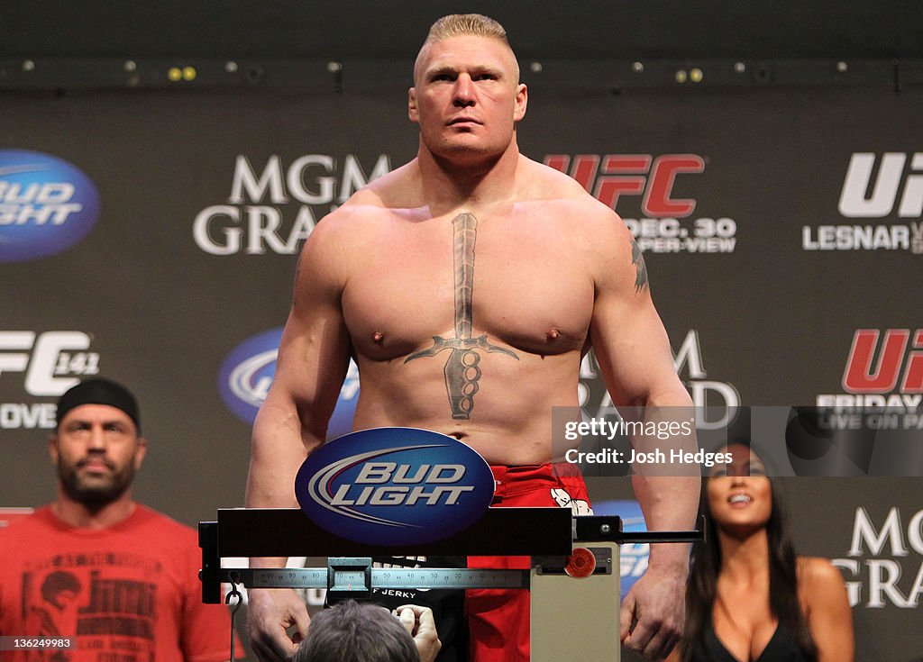 UFC 141: Weigh In