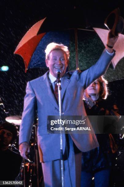 Charles Trenet en concert à Paris en juin 1987