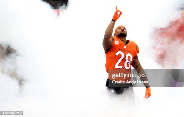 Joe Mixon of the Cincinnati Bengals is introduced before the game against the Kansas City Chiefs at Paul Brown Stadium on January 02, 2022 in...