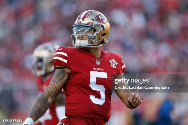 Trey Lance of the San Francisco 49ers looks on in the fourth quarter against the Houston Texans at Levi's Stadium on January 02, 2022 in Santa Clara,...