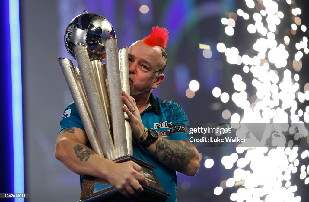 2021/22 PDC William Hill World Darts Championship - Day Sixteen