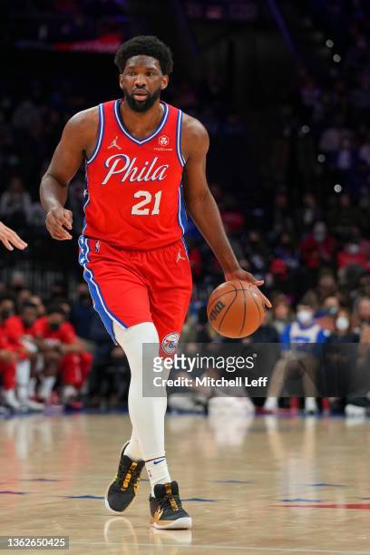 Joel Embiid of the Philadelphia 76ers dribbles the ball against the Houston Rockets at the Wells Fargo Center on January 3, 2022 in Philadelphia,...