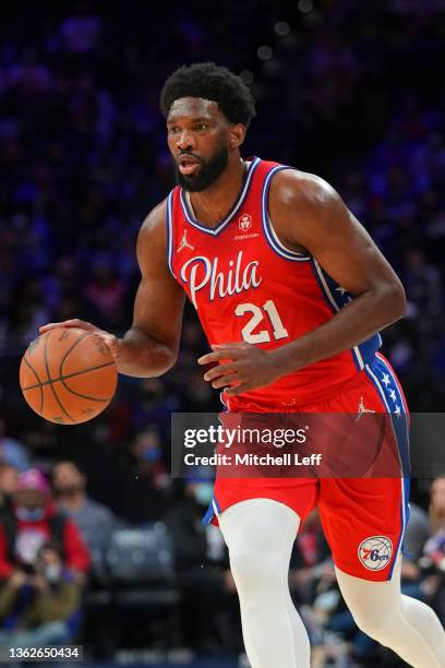 Joel Embiid of the Philadelphia 76ers dribbles the ball against the Houston Rockets at the Wells Fargo Center on January 3, 2022 in Philadelphia,...