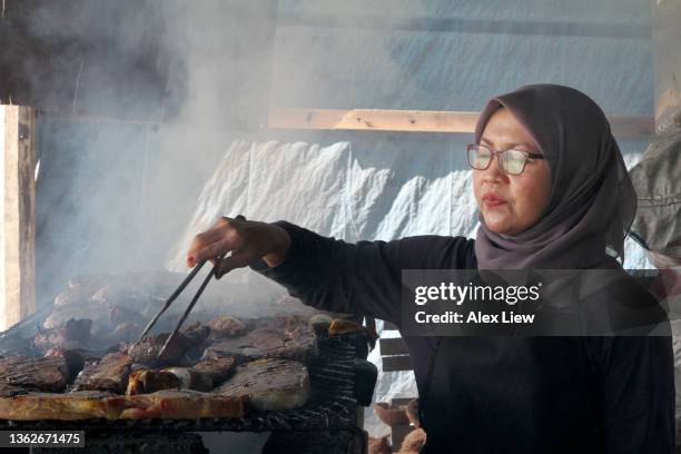 smoked meat - halal stock pictures, royalty-free photos & images