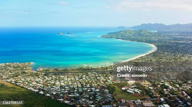 view of townscape with kailua bay - kailua stockfoto's en -beelden