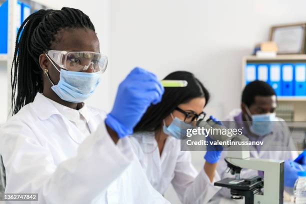 Female Researcher Lab Mask Photos and Premium High Res Pictures - Getty ...