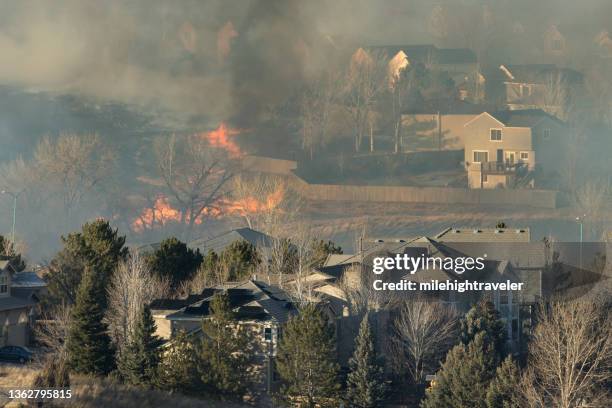 apocalyptic wild fires burn grasslands superior homes in marshall fire outside boulder colorado - wildfires colorado stock pictures, royalty-free photos & images