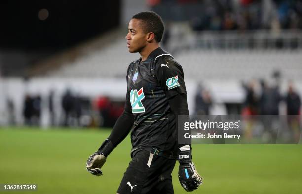 Goalkeeper of Lens Wuilker Farinez during the penalty shoot-out of the French Cup match between RC Lens and Lille OSC at Stade Bollaert-Delelis on...