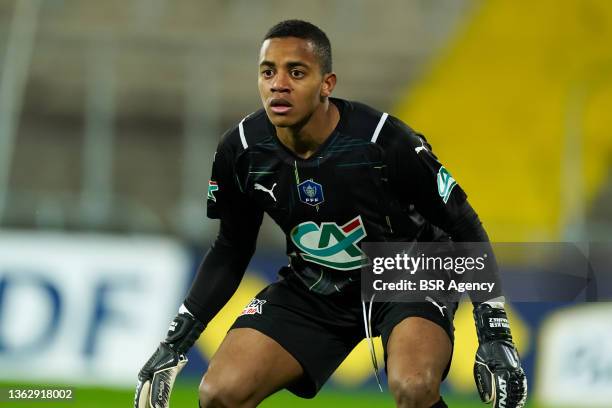 Wuilker Farinez of RC Lens during the French Cup match between Racing Club de Lens and LOSC Lille at Stade Bollaert-Delelis on January 4, 2022 in...