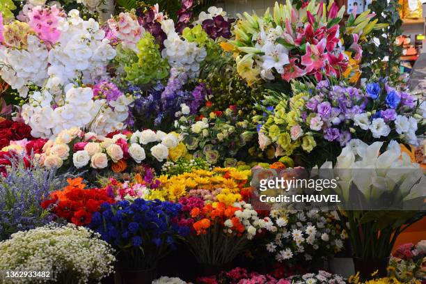 flowers market italy - adorno floral fotografías e imágenes de stock
