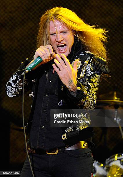 Sebastisn Bach Rocker 211 Guns Bach Stock Photos, High-Res Pictures, and Images - Getty Images