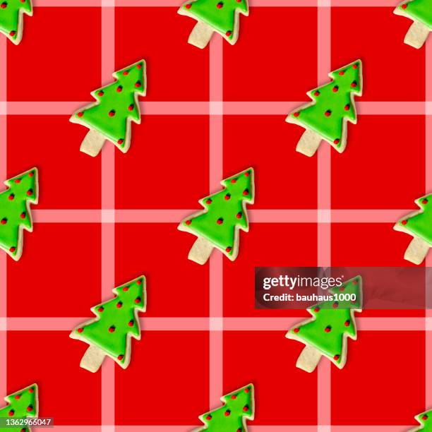 christmas tree: christmas cookie repeating pattern background wallpaper - sugar cookie stock illustrations