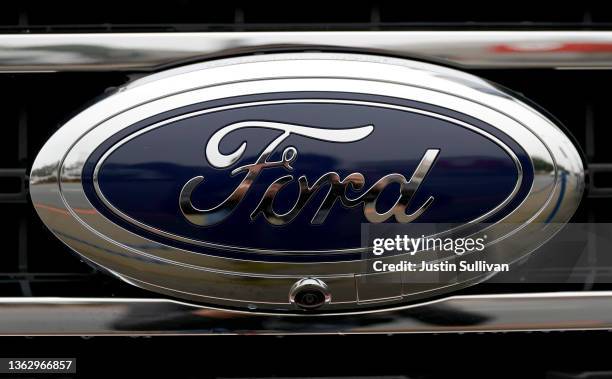 1,904 Ford Logos Stock Photos, High-Res Pictures, and Images
