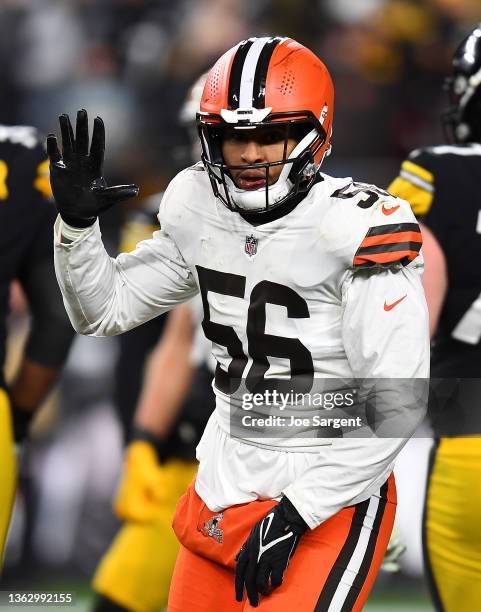 Malcolm Smith of the Cleveland Browns in action during the game against the Pittsburgh Steelers at Heinz Field on January 3, 2022 in Pittsburgh,...