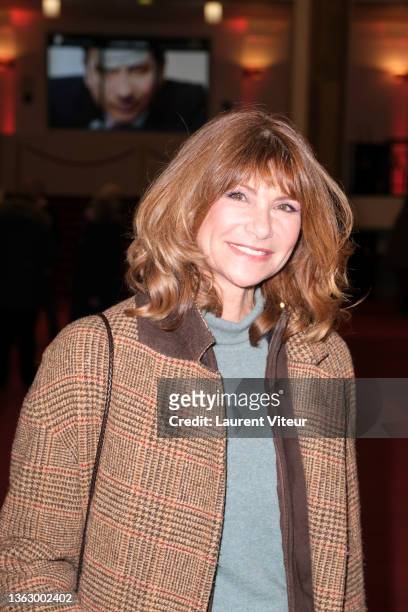 Florence Pernel attends "Laurent Gerra-Sans Moderation Nouvelle Cuvée" at Salle Pleyel on January 05, 2022 in Paris, France.