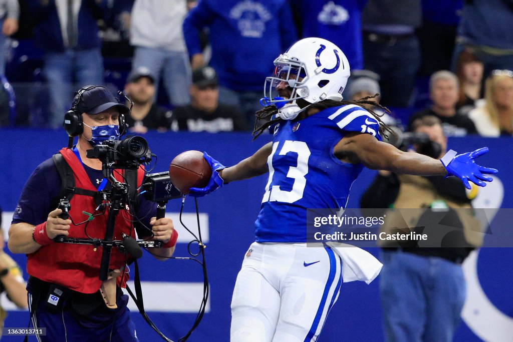 Las Vegas Raiders v Indianapolis Colts