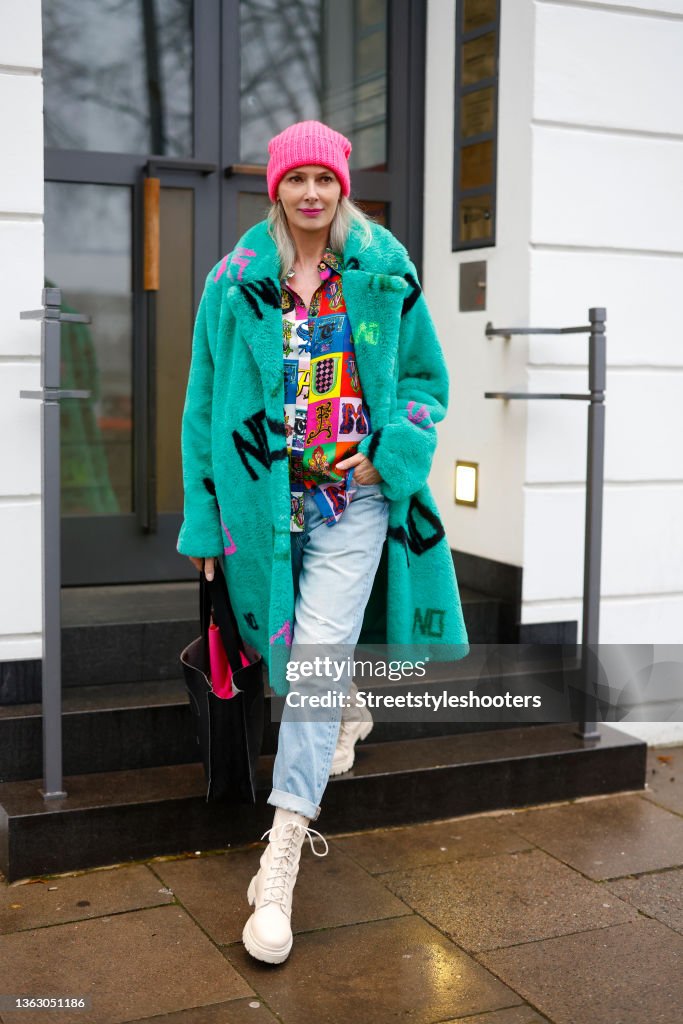 Street Style - Hamburg - December, 2021