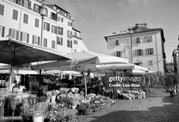 flower market in campo de fiori, rome. - lisa fiori stock pictures, royalty-free photos & images